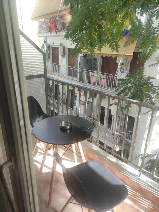G M 3 Rooms Kentpo In The Heart Of The City Лариса Экстерьер фото